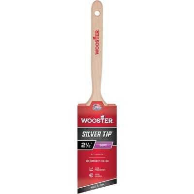 Wooster SILVER TIP 2-1/2 In. Chisel Trim Angle Sash Paint Brush